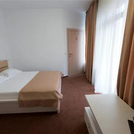 Thomas Hotel 3*