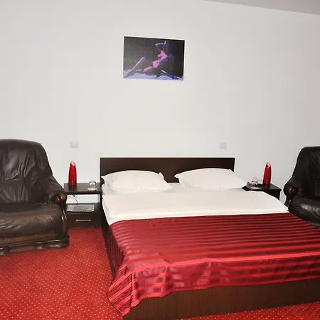 Thomas Hotel 3*